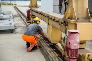 Tapis roulants industriels : réduire les arrêts de production les plus coûteux